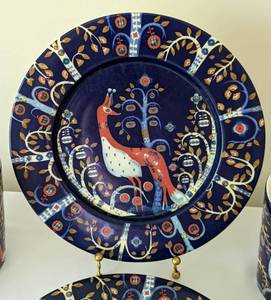 lot 80 image: iitalia Taika Dish Set