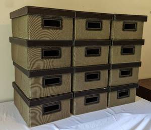 lot 134 image: Container Store Storage Bins