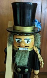 lot 139 image: Steinbach Chimney Sweep Nutcracker