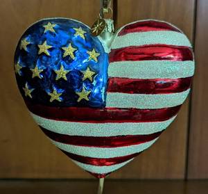 lot 147 image: Christopher Radko American Flag Heart Ornament