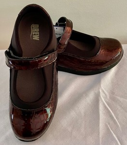 lot 167 image: 3 Pairs of New Drew Shoes