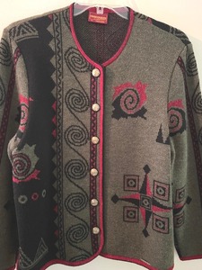 lot 416 image: Womens Geiger Wool Button Up Sweater