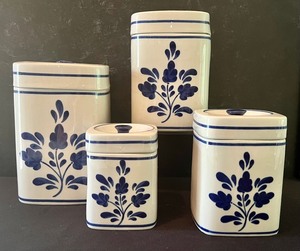 lot 406 image: Four Piece Daeware Canister Set