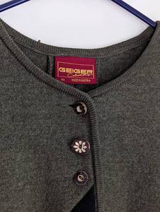 lot 463 image: Womens Green Geiger Wool Button Up Sweater