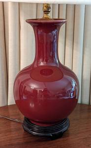 lot 479 image: Red Ceramic Table Lamp