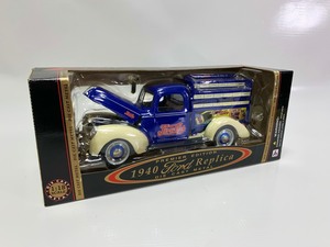 Premier Edition 1940 Ford Replica Die Cast Metal Pepsi Cola Truck Coin Bank