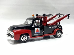 1953 F-100 Tow Truck