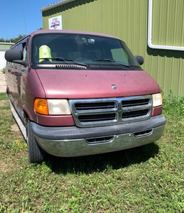 2002 Dodge Ram Wagon 2500 Passenger Van