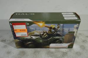 lot 105 image: Halo Warthog Toy Vehicle