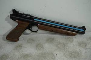 lot 116 image: Crosman American Classic 1377 Pump BB Gun Pistol
