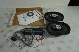 lot 187 image: Alpine Head Unit Power Pack with Scosche 4-Way 6 x 9 Speakers