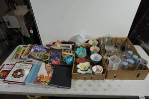 lot 194 image: Assorted Glassware and Bowls - Plus Recipe Books