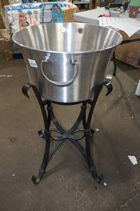 lot 157 image: Metal Ice Bucket with LED Lighted Stand