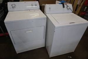 lot 197 image: Whirlpool Washer and Dryer