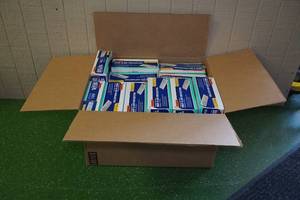 lot 40 image: Full Box of Frost King Heat and Air Deflectors