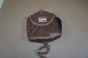 lot 68 image: Cashel Snap On Lunch Saddlebag