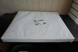 lot 92 image: 1000 McNairn Baking Sheets - 21.25 x 24.5