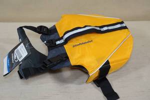 lot 101 image: Stohlquist Pup Float Deluxe, Dog Life Jacket-Size Medium