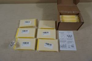 lot 119 image: 250 Bug Balls Sticky Traps - Aphid and Fruit Fly Sheets