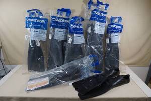 lot 172 image: Cressi Rondinella Snorkel Fins