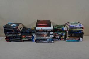 lot 251 image: Assorted Books - Young Adult, Stephen King, LOTR, Grisham