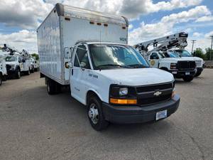 2005 Chevrolet 3-Door 14 Delivery Truck