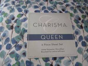 lot 40 image: Charisma BlueWhite Floral Leaves Print 6 - Piece Sheet Set - Size - Queen