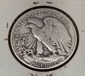 1943 WALKING LIBERTY HALF DOLLAR