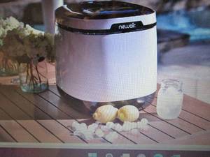 lot 5 image: NewAir 50-lb. Portable Countertop I...