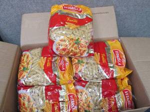 lot 23 image: 8- 17.7 oz Bags Vitarella Speciale ...