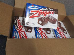 lot 30 image: 4-12.7 oz Boxes Hostess Devils Foo...