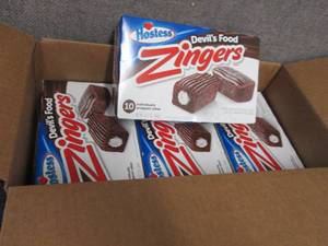 lot 40 image: 4-12.7 oz Boxes Hostess Devils Foo...