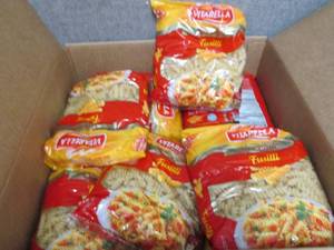 lot 47 image: 8- 17.7 oz Bags Vitarella Speciale ...