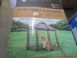 lot 86 image: Advantek 5 x 5 Pet Gazebo open bo...