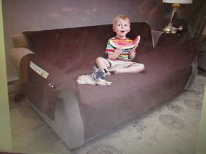 lot 114 image: PetMaker Waterproof Furniture Prote...