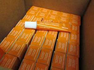 lot 149 image: Case of 320 -.34 oz Tubes Weleda Se...