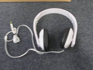lot 175 image: Case of 20 White Adjustable Head Ph...