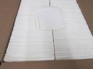 lot 185 image: Case of 500 13x18 inch 3 ply Towels...