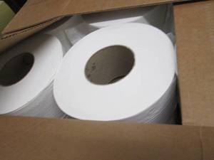 lot 206 image: Scott Essential Jumbo Toilet Paper ...