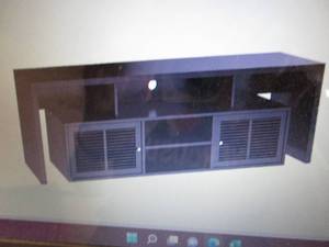 lot 227 image: Convenience Concept Lexington TV St...