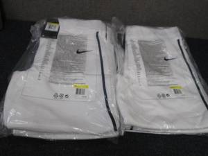 lot 285 image: 6 pr Mens Small Nike Baseball Pant...
