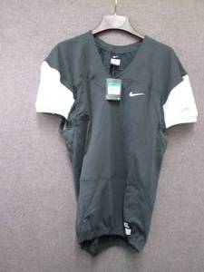 lot 302 image: 6 Nike Mens XL Football Uniform To...