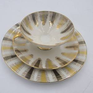 Elegant Green and Grey Bavaria (German State) Sammeltasse (3 Piece TeaCoffee cup & Saucer with Dessert Saucers)