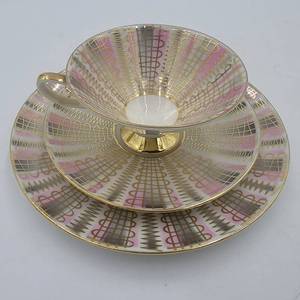 Beautiful Green, Rose and Gold 1950s Mid-Century Modern Carl Schumann Arzberg Bavaria (German State) Sammeltasse (3 Piece TeaCoffee cup & Saucer with Dessert Saucers)