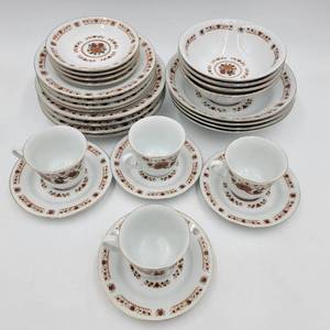 Rare Vintage 28 Piece Red Floral Cathay China Set Made in Xiamen China II (Valued  $350)