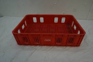 lot 1 image: Coke cola crate