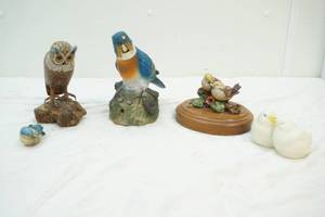 lot 83 image: birds
