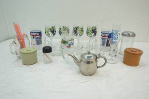 lot 116 image: glassware