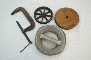lot 126 image: vintage tools