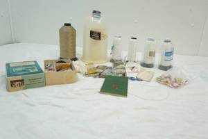 lot 128 image: sewing supplies